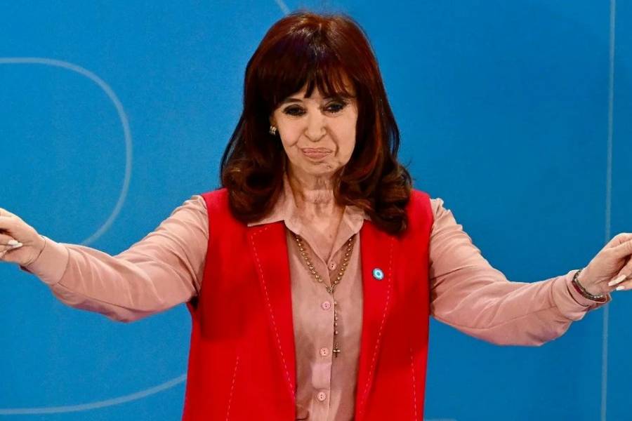 Cristina Kirchner cruzó el discurso de Javier Milei en Davos: 