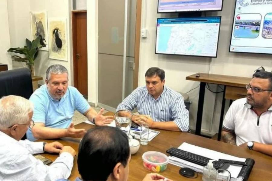 Intendente de Los Altos gestiono mejoras en agua y energía para la jurisdicción 