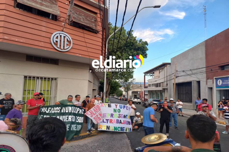 Autoconvocados marcharon pidiendo las renuncias de Arévalo y Espeche