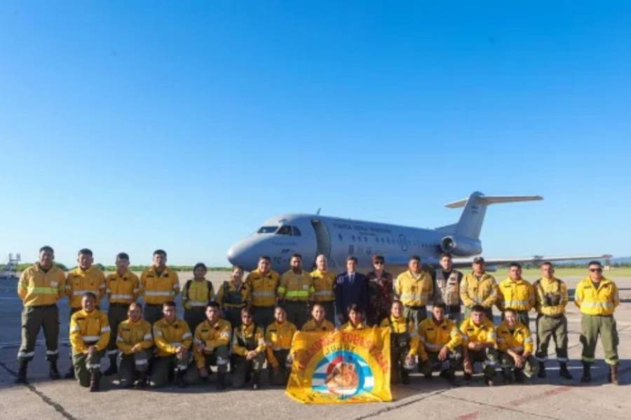 Brigadistas jujeños viajaron a Neuquén para ayudar a combatir el fuego