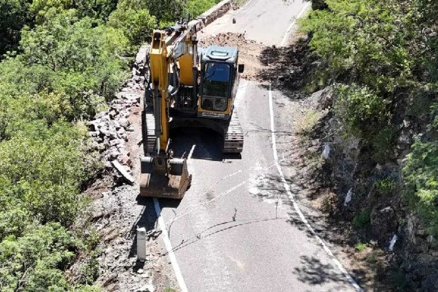 Se puso en marcha las reparaciones en la Cuesta El Portezuelo