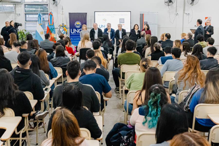 Con un total de 1.037 alumnos inició el dictado de la carrera de Medicina en Catamarca