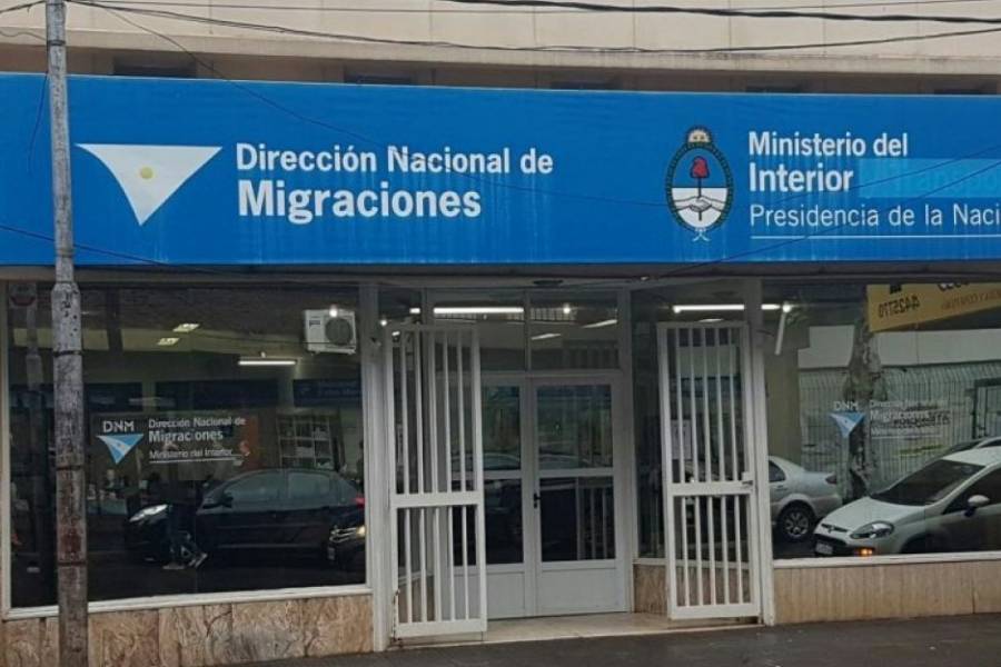 El Gobierno modificó la ley que regula la política migratoria