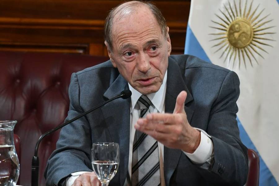 Eugenio Zaffaroni aseguró que uno de los jueces de la Corte Suprema duda sobre fallar contra Cristina Kirchner