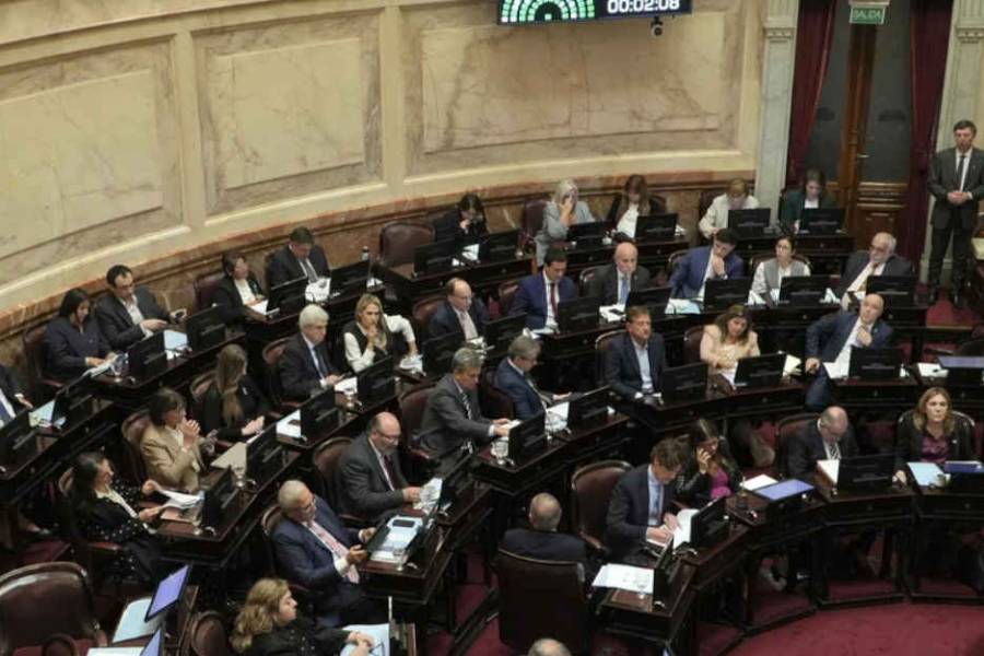 Dietas: uno por uno, los 35 senadores que renunciaron al último aumento