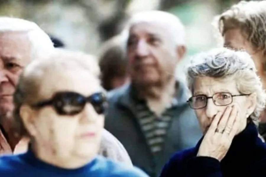 Confirmaron el pago a jubilados del bono, congelado hace más de un año, en 70 mil pesos