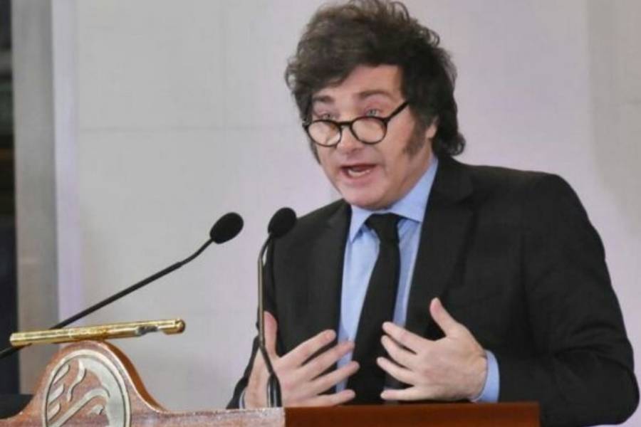 De acuerdo a una encuesta el 56% de los encuestados desaprueba la gestión del presidente Milei