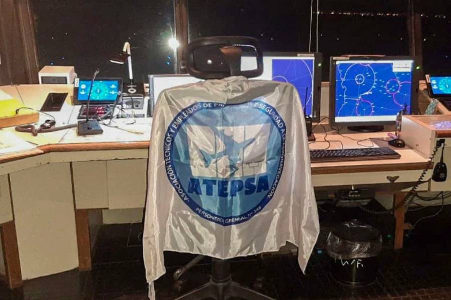 Comienza el paro de los Controladores de Tránsito Aéreo