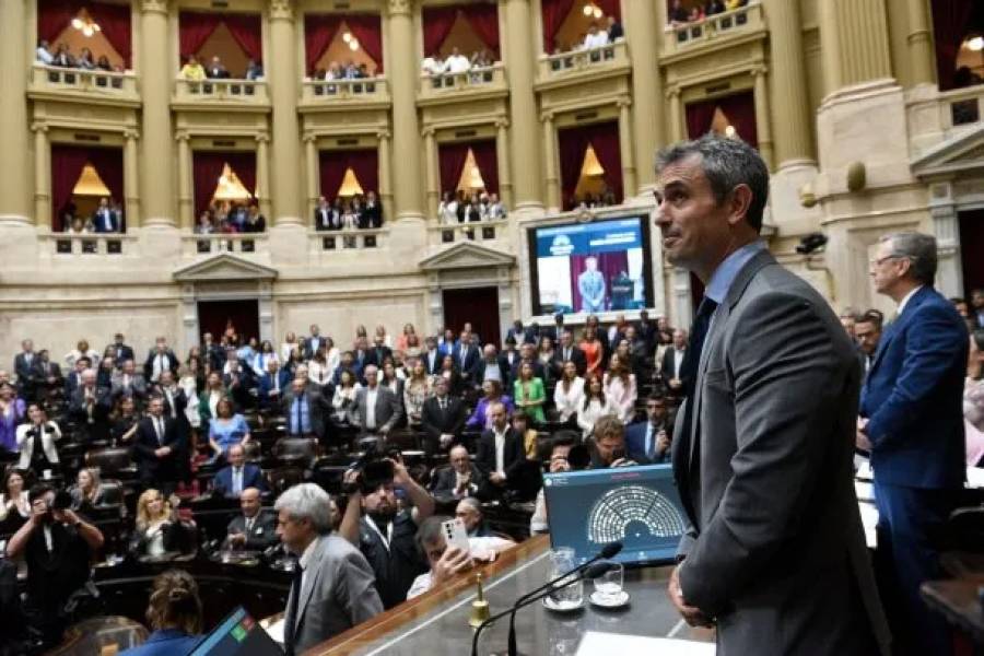 El Gobierno oficializó los rechazos del Congreso a cinco decretos de Javier Milei