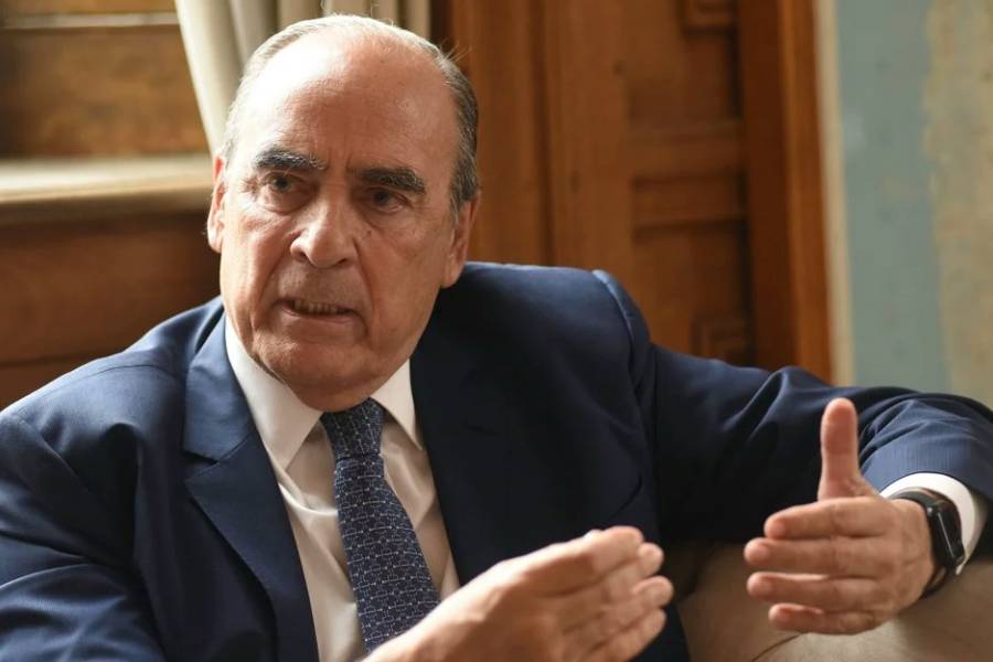 Francos dijo que las denuncias de corrupción son una 