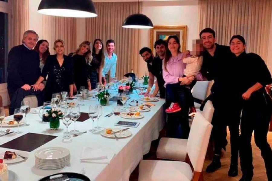 Alberto Fernández reapareció y le apuntó al Gobierno: 