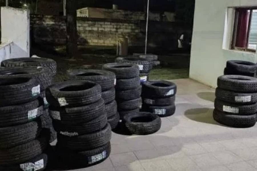 Sorpresa en la ruta: secuestran 58 cubiertas sin documentación en un control policial