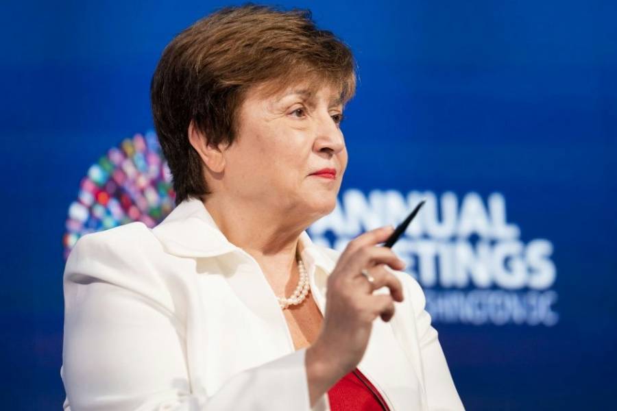 El FMI empeoró sus previsiones para Argentina con menos crecimiento y mayor inflación para este año y 2026