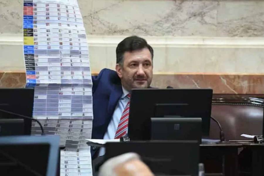 Reapareció Kueider: “Los costos de impulsar la Boleta Única se expresan en causas judiciales inventadas”