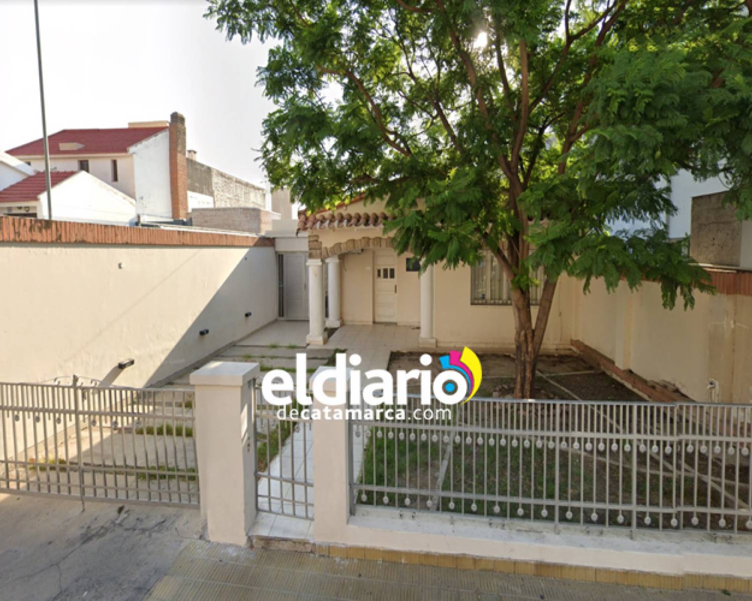 Denuncian a un empresario por amenazas en la sede de la Asociación de Magistrados y Funcionarios Judiciales