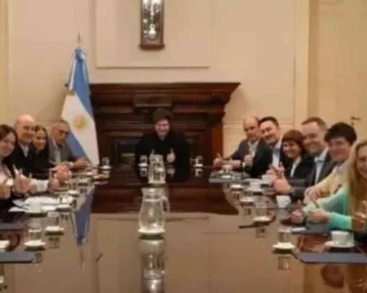 Javier Milei podría cambiar todo su Gabinete para lograr la gobernabilidad