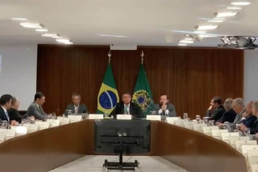Ante su momento más crítico, Bolsonaro llama a marchar a su favor en San Pablo