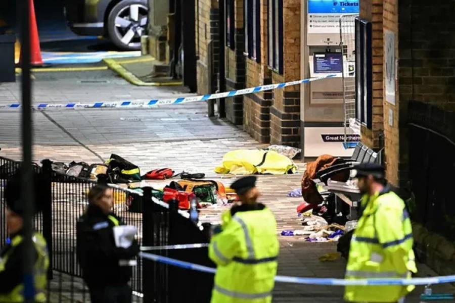Ataque en un tren de Londres: 10 apuñalados y 2 detenidos
