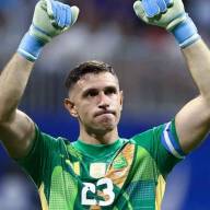 El “Dibu” Martínez fue nominado por la FIFA para el premio The Best a mejor arquero