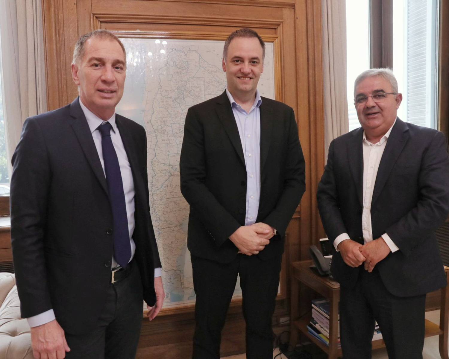 Jalil se reunió con Santilli y Adorni 