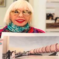 Marta Minujín revolucionó la Noche de los Museos con su Torre de Pisa de Spaghettis