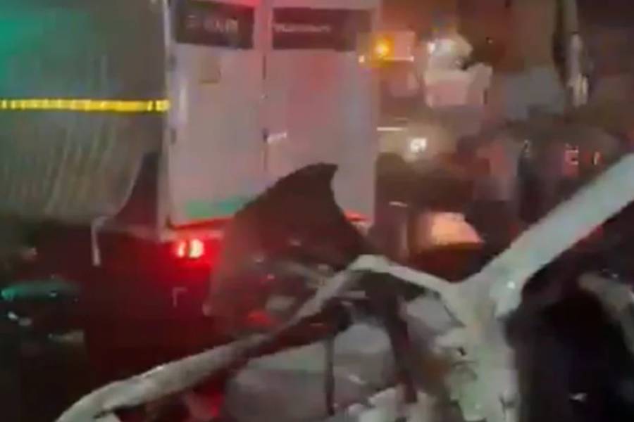 Explosión de un coche en Nueva Delhi deja ocho muertos y heridos