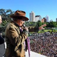 Johnny Depp fue declarado Visitante Ilustre de La Plata: “Esta ciudad es una mina de oro cultural”