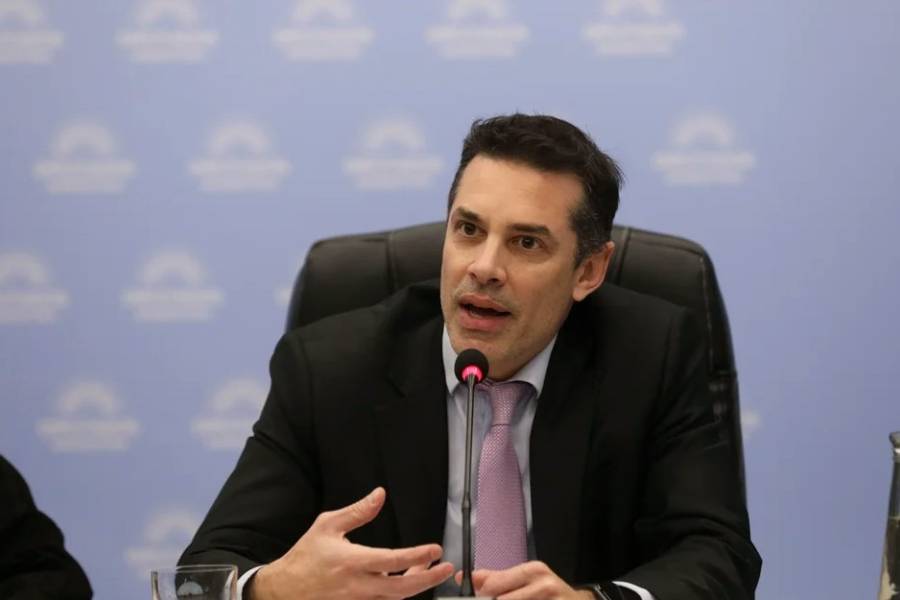 El Gobierno busca dar “seguridad jurídica” para el sector empresario, dice secretario de Justicia