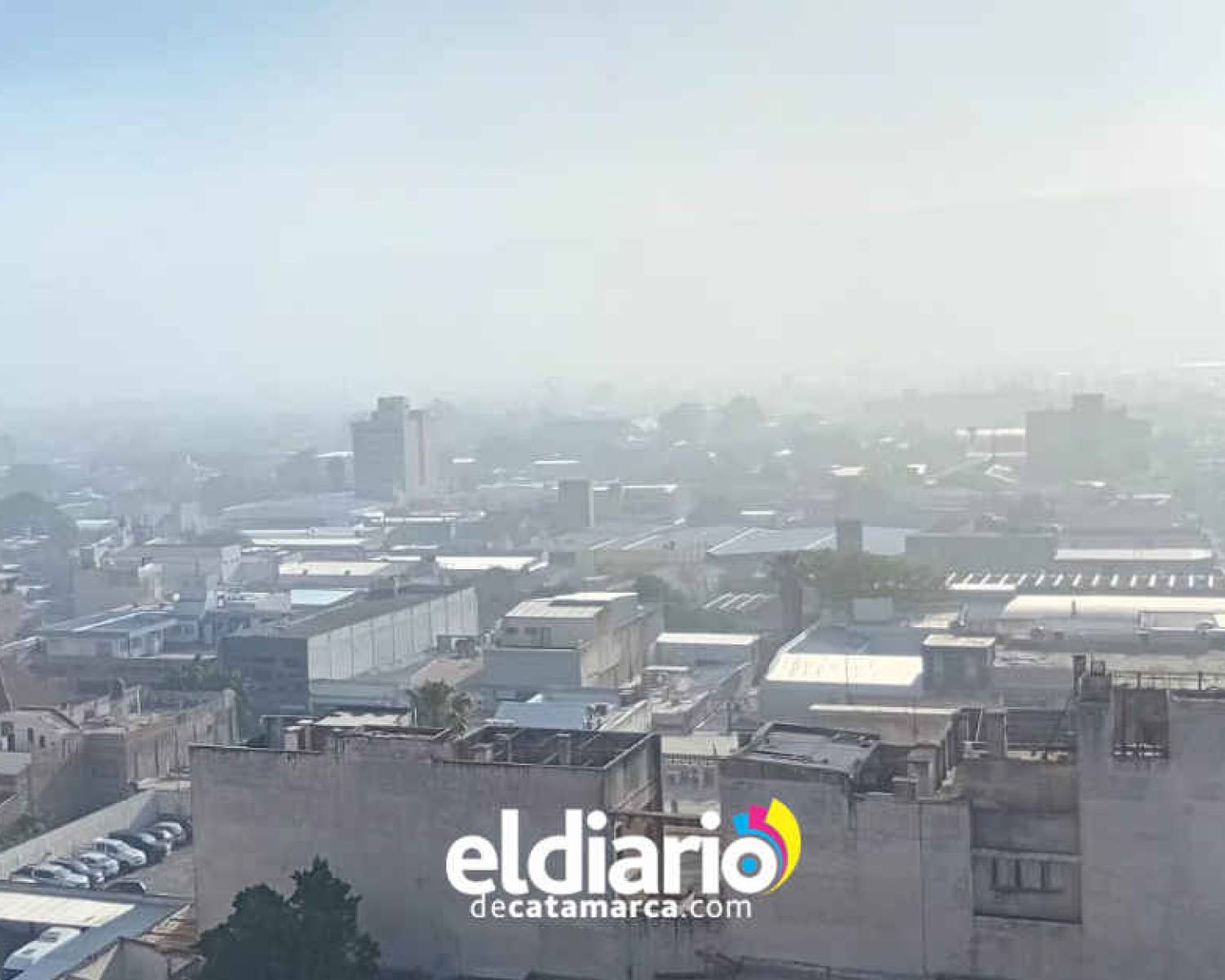 Humo en el Valle Central: Salud alerta y recomienda extremar cuidados