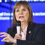 Bullrich anunció la nueva fuerza para “administrar las migraciones”