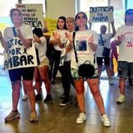 Córdoba: Manifestantes irrumpieron en la Maternidad provincial y denuncian muertes de bebés