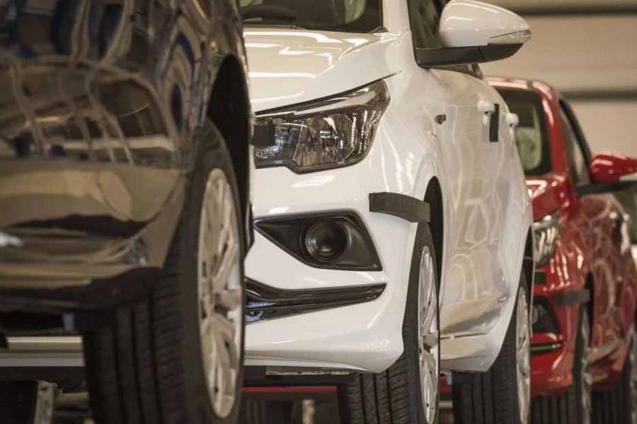 La venta de autos 0km se desplomó en noviembre a nivel mensual e interanual