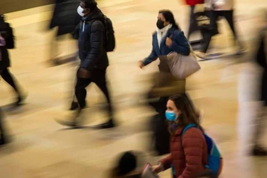 Alarma en Reino Unido: cierran escuelas por brote de gripe H3N2