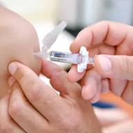 AUH: eliminaron la obligatoriedad de las vacunas de los 5 años para cobrar el complemento de fin de año