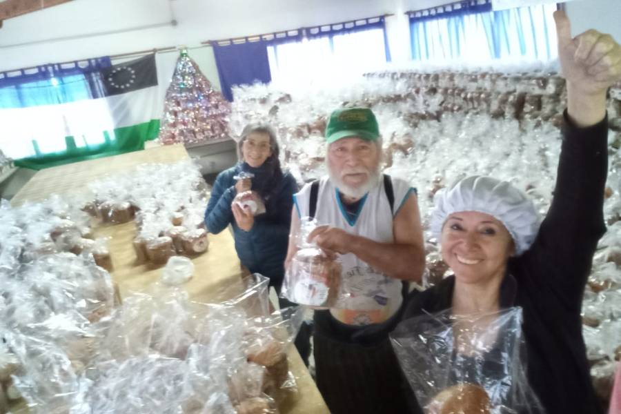 “El que da, siempre tendrá y el que ama no va a morir falto de amor”