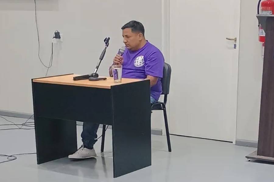 Insólito: miembro de un jurado por un crimen se durmió y lo querían echar 