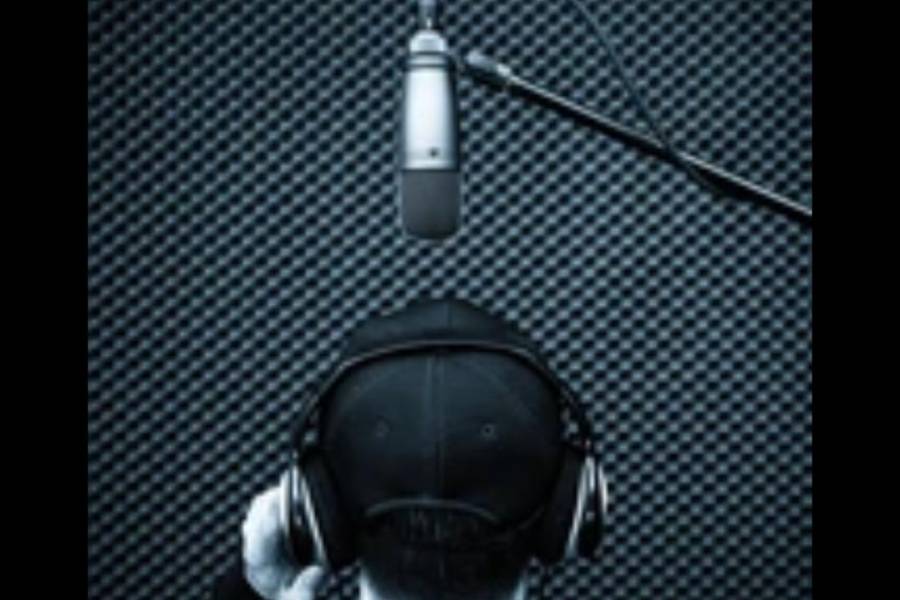 Un adolescente hacia karaoke, se electrocutó y murió en Noche Buena