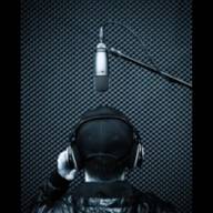 Un adolescente hacia karaoke, se electrocutó y murió en Noche Buena