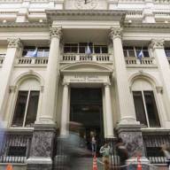 Arranca la Fase 4 del programa económico: inyección de pesos y compra de divisas