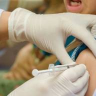 Catamarca refuerza la vacunación contra sarampión, rubéola y parotiditis en niños