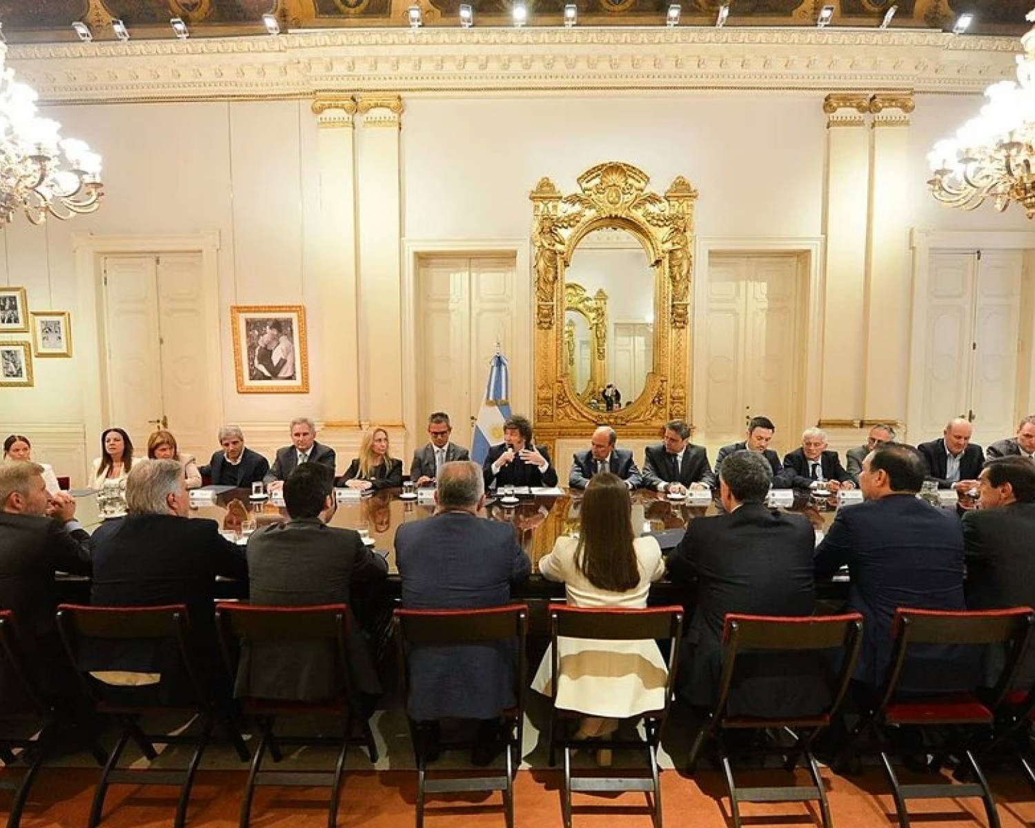 El Gobierno debate compensar a gobernadores que se oponen a un punto de la Reforma Laboral
