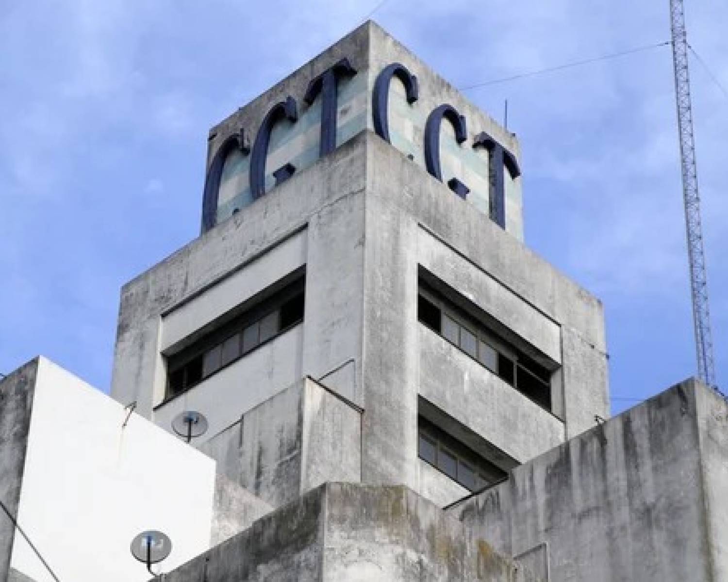 Un grupo de gremios reclama a la CGT que vaya por la “vía económica