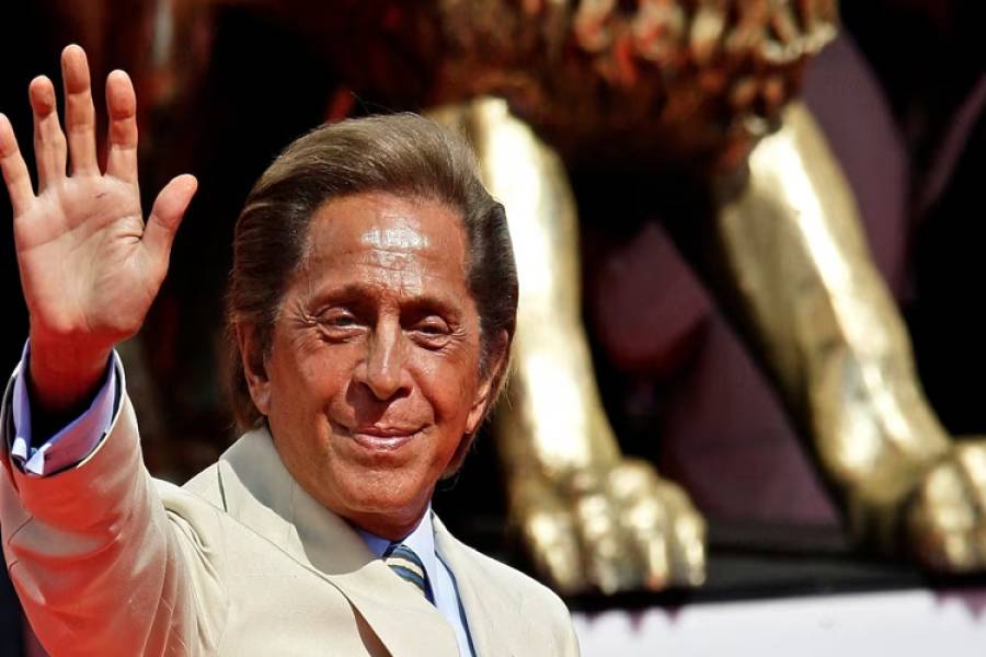 La muerte de Valentino: fue el rey de los vestidos rojos y sus diseños brillaron en las alfombras de Hollywood