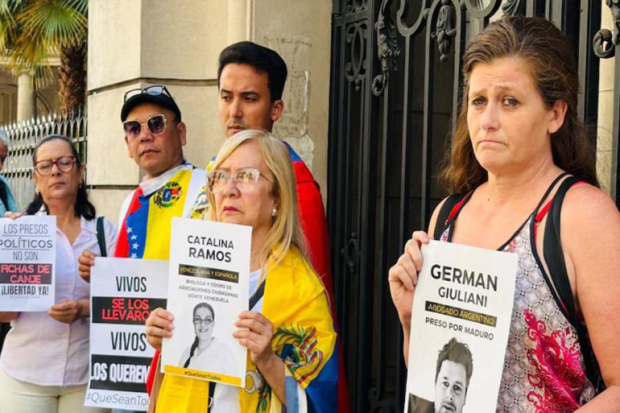 Familiares de los argentinos secuestrados por el chavismo pidieron que el Vaticano intervenga para acelerar la liberación