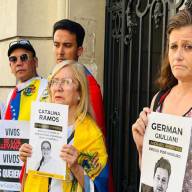 Familiares de los argentinos secuestrados por el chavismo pidieron que el Vaticano intervenga para acelerar la liberación