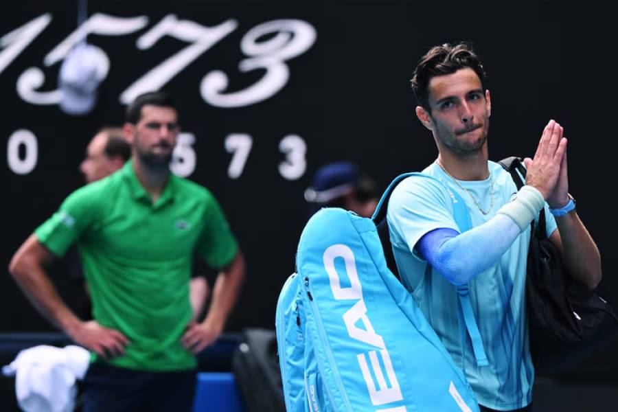 El ejemplar gesto de fair play de Novak Djokovic durante su impensada victoria en el Australian Open: “Él merecía ganar”