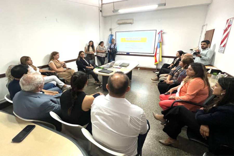 Salud reforzó los ejes de prevención y detección precoz en la Mesa Provincial contra el Cáncer