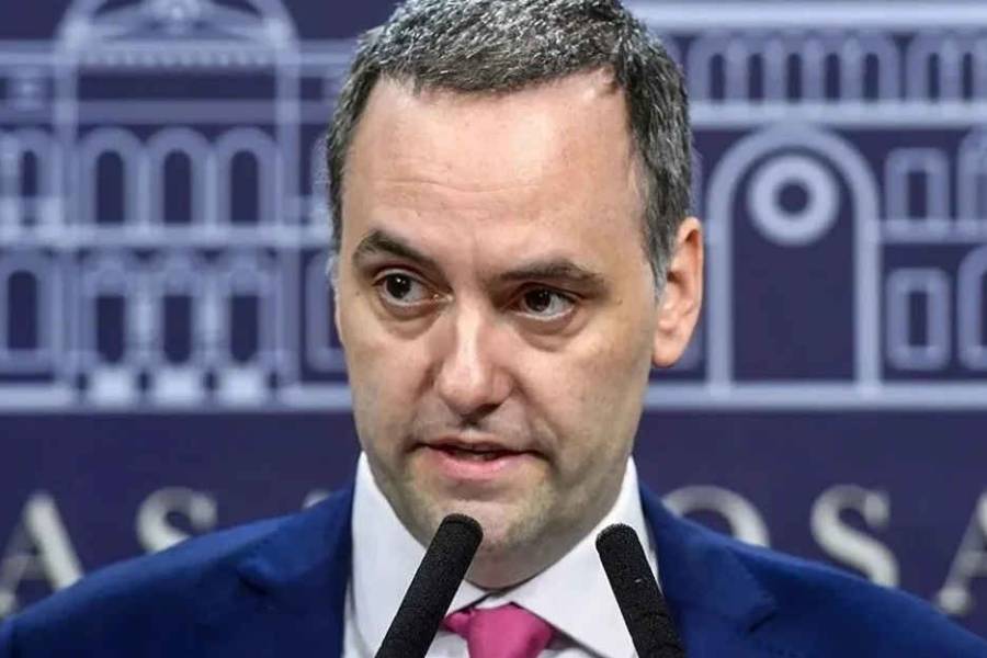 El Ejecutivo delega en Adorni la transferencia de la Justicia Nacional del Trabajo a la Ciudad