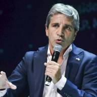 Caputo enfrenta la primera licitación de febrero por $8 billones y el mercado espera un rollover del 100%