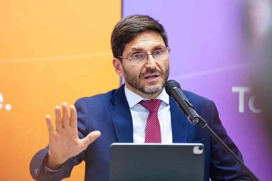 Pullaro dijo que la protesta de la policía “fue un reclamo justo y genuino” y anunció un aumento de sueldo